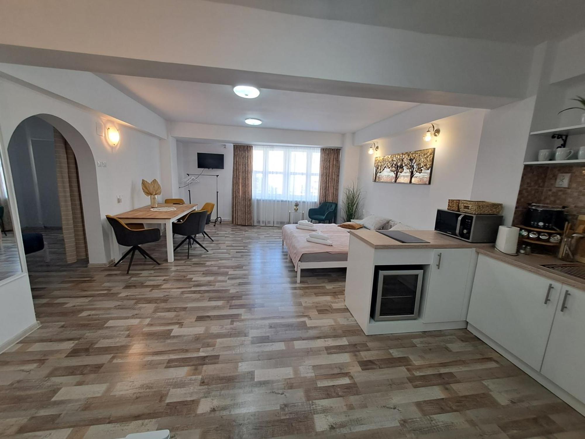 מיירקורה-צ'וק 7 Level Central Apartments מראה חיצוני תמונה